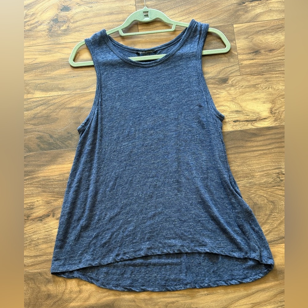 Banana Republic Heathered Blue Tee